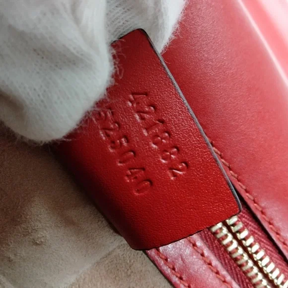 Authentic Gucci Shoulder Bag Sherry Line Red Leather - Picture 9 of 10